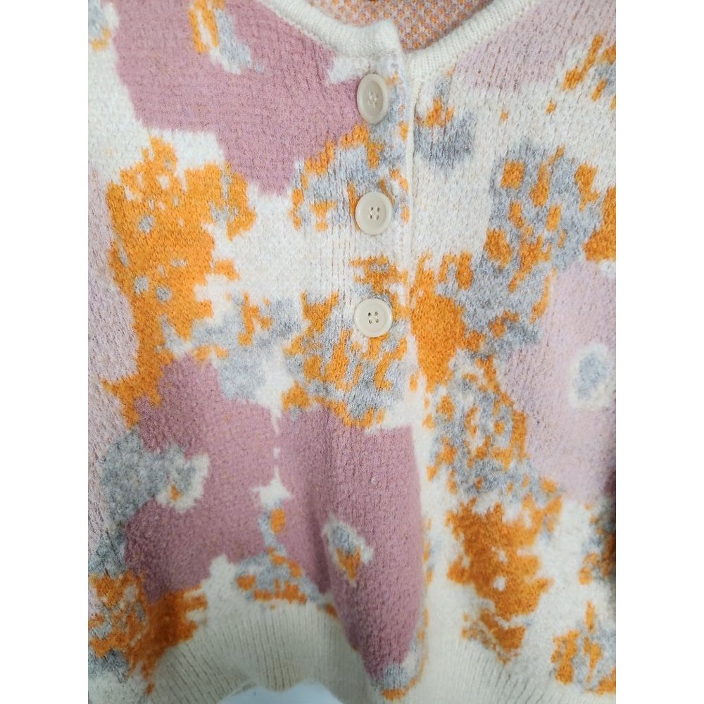 Zara Women's Sz. S Floral Crop 1/4 Button Up Sweater - Picture 3 of 5